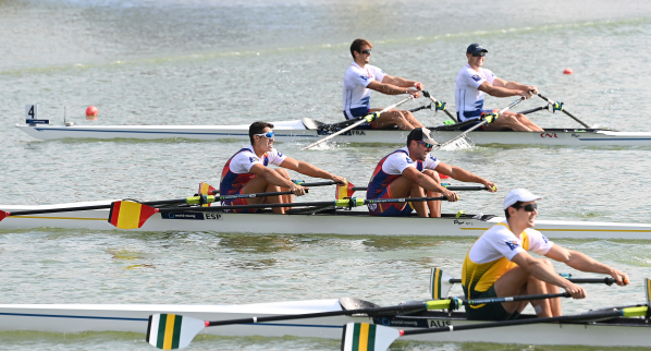 Frankreich, Spanien und Australien sprinten bei den Ruderweltmeisterschaften 2022 mit Comp-Blades ins Ziel.